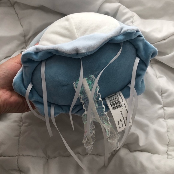 Jarin Squishmallow - Picture 3 of 3